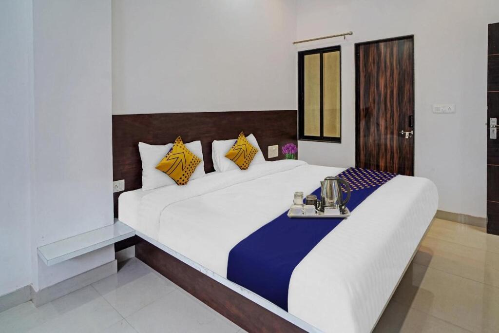 Hotel Angan Udaipur Exterior photo